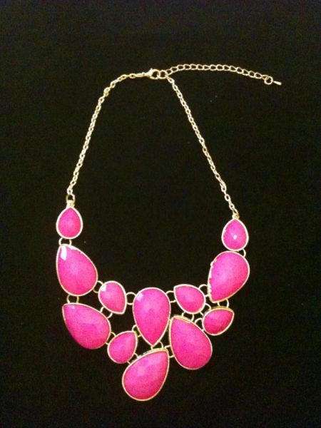 Maxi Colar pedraria rosa 1*
